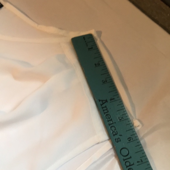 A’jumma sleeveless white semi sheer blouse size 3X - Picture 10 of 15